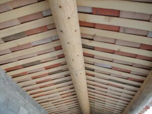 charpente-traditionel-poutre-kess